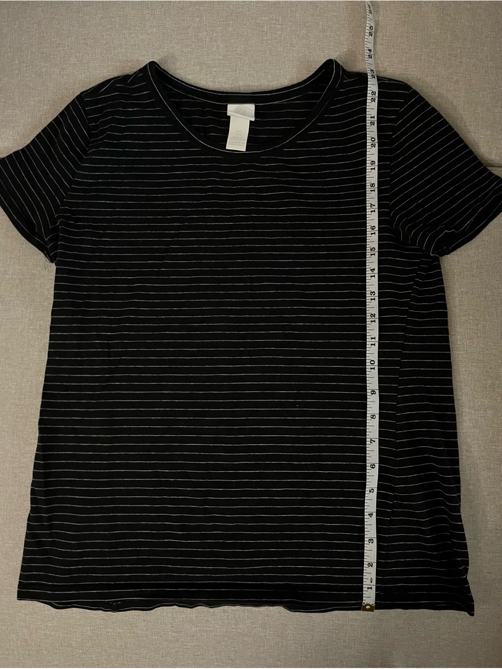 H&M black and white striped short sleeve top
